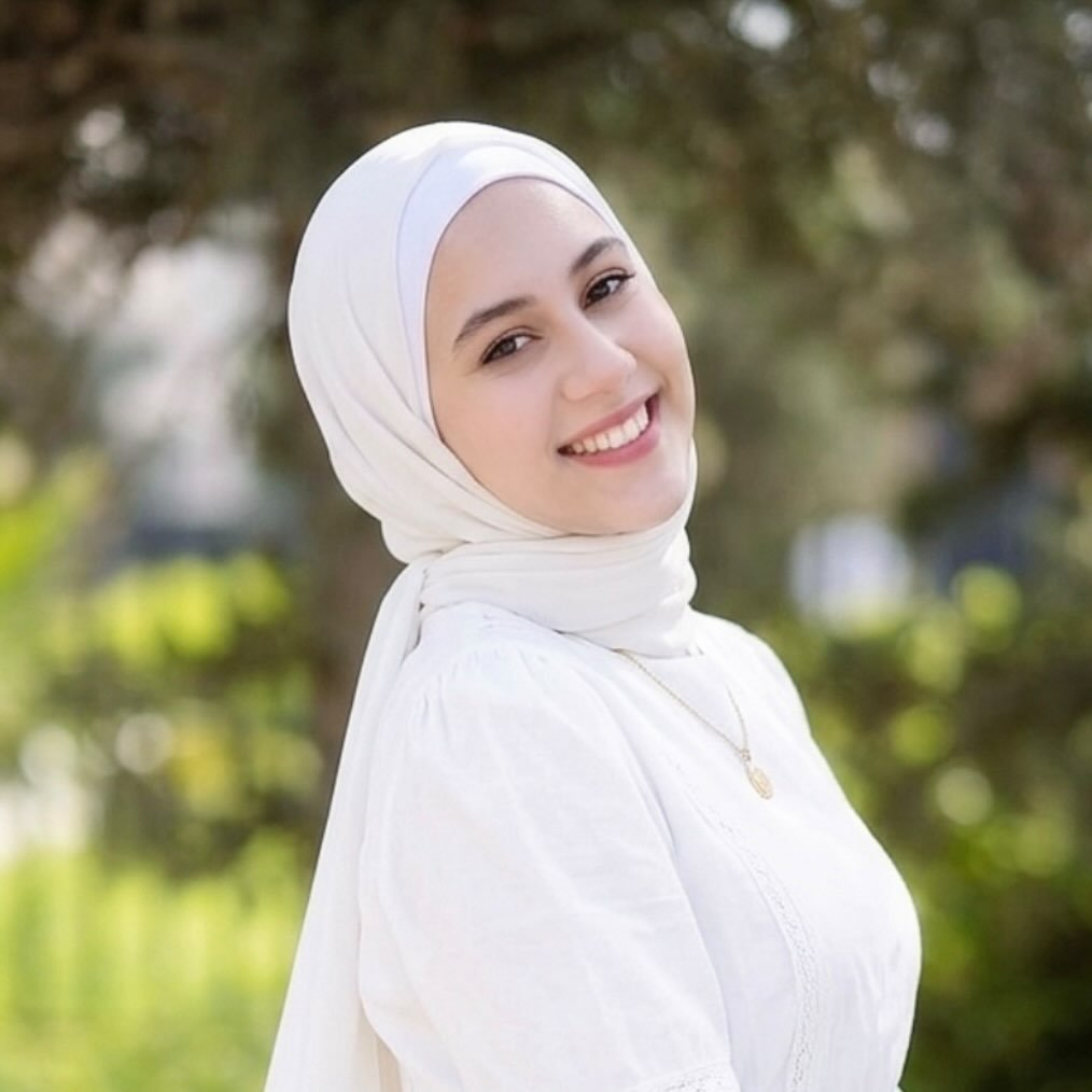 ندى زين الدين